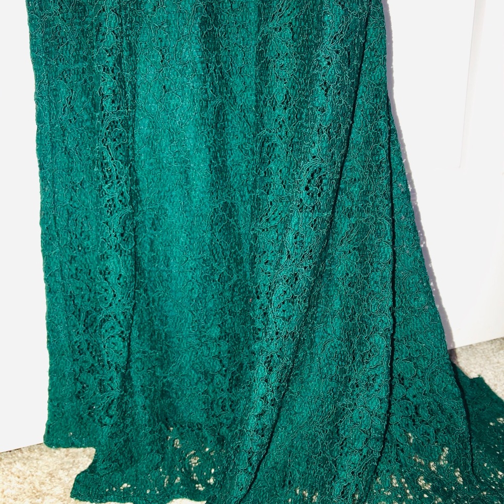 Adrianna Papell V-Neck Lace Dress - Picture 3 of 8